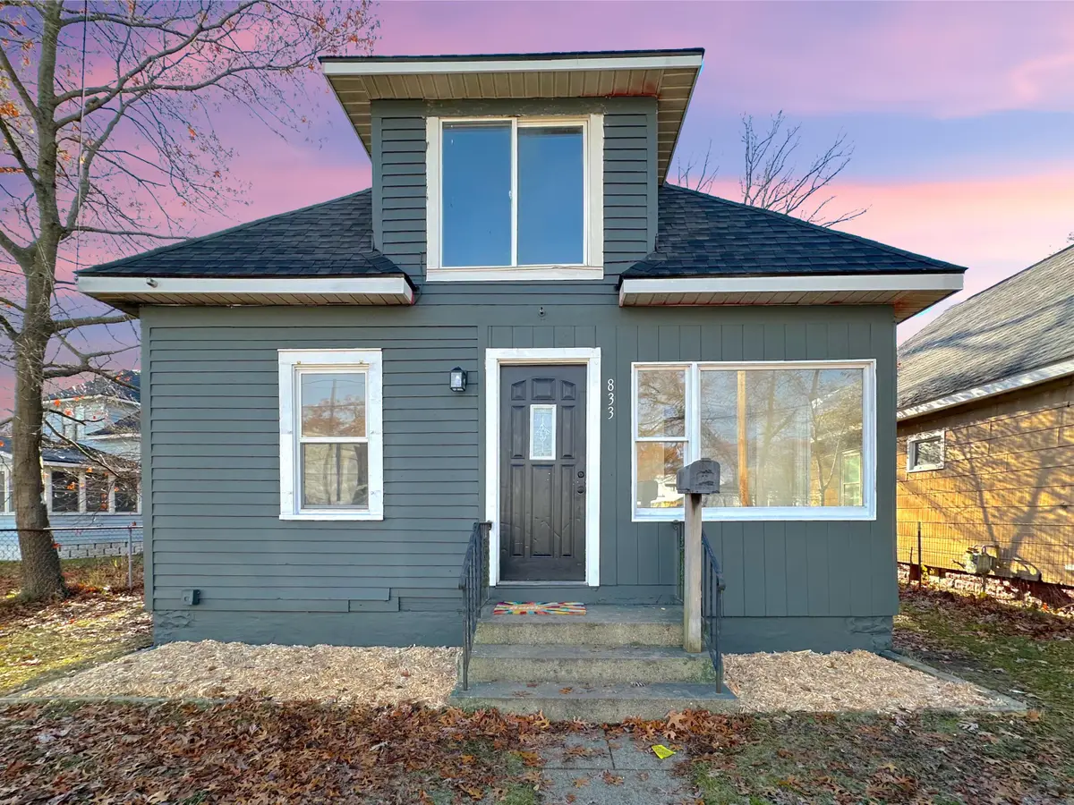833 Evanston Avenue, Muskegon, MI 49442 - Image #1