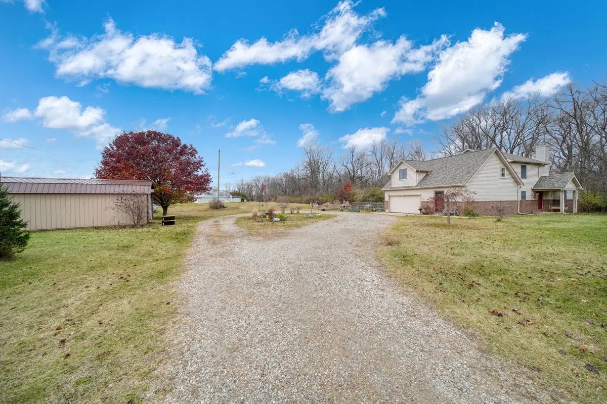 1268 Maple Lane, Brooklyn, MI 49230 - Image #1