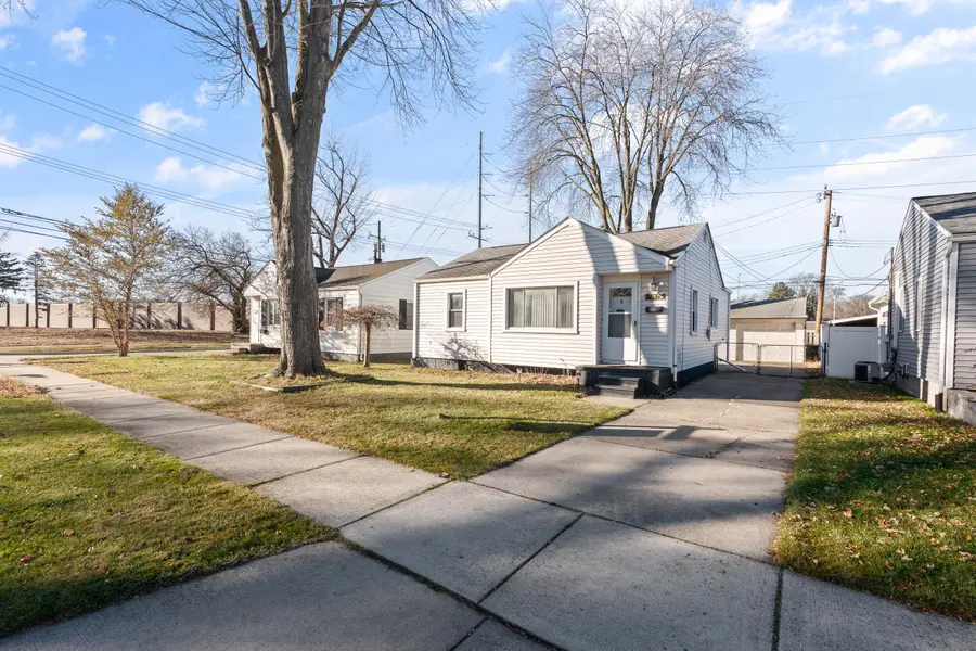 26315 Hampden Street, Madison Heights, MI 48071 - Image #2