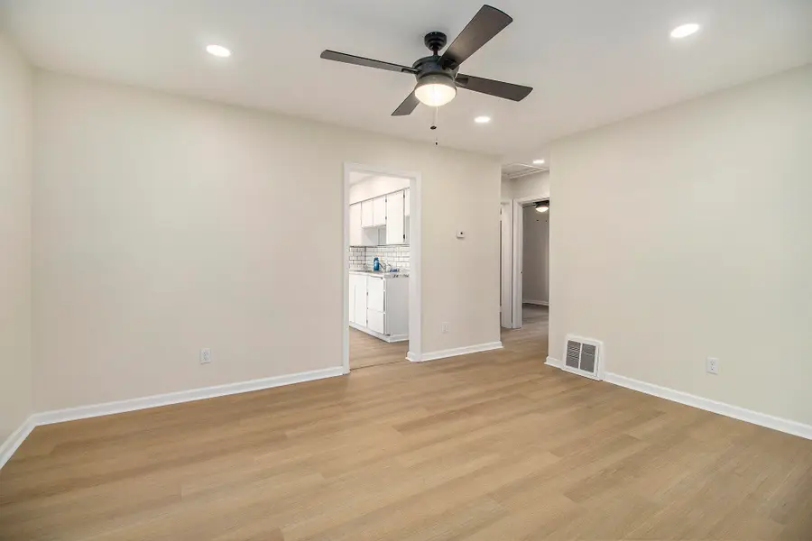 5374 Keyes Drive, Kalamazoo, MI 49004 - Image #3