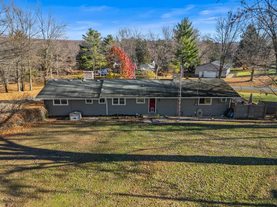 1641 Lamphere Street, Hillsdale, MI 49242 - Image #2