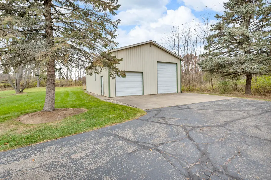 6550 Maple Dale Road, Jackson, MI 49201 - Image #2