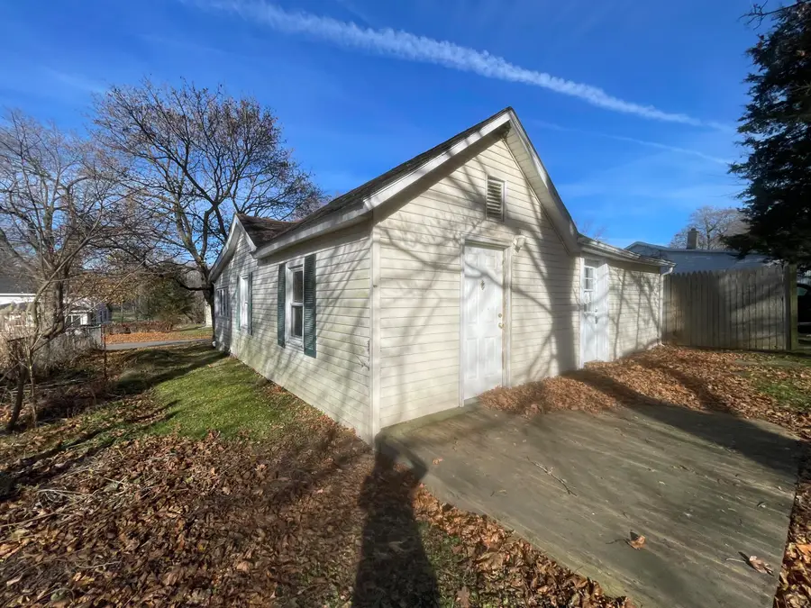 310 Locust Street, Marshall, MI 49068 - Image #3