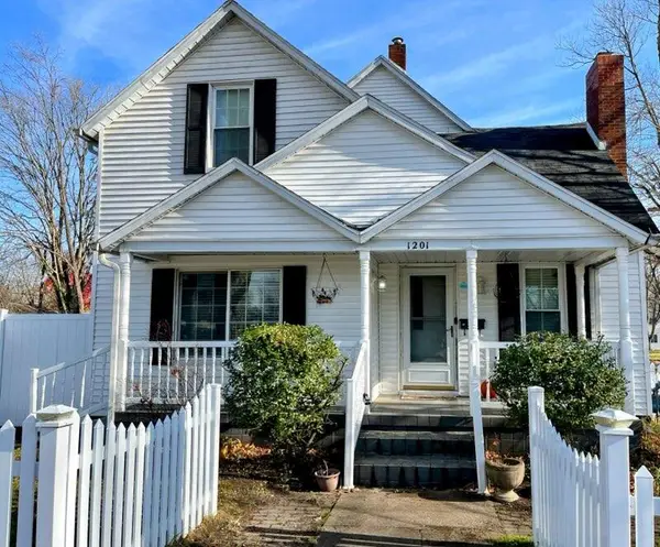 1201 N 6th Street, Niles, MI 49120