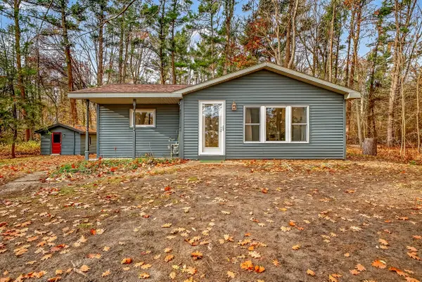 8735 Indian Bay Road, Montague, MI 49437