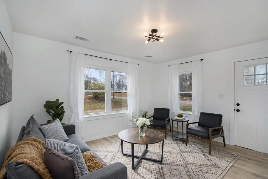 7611 Kingston Drive, Portage, MI 49002 - Image #3