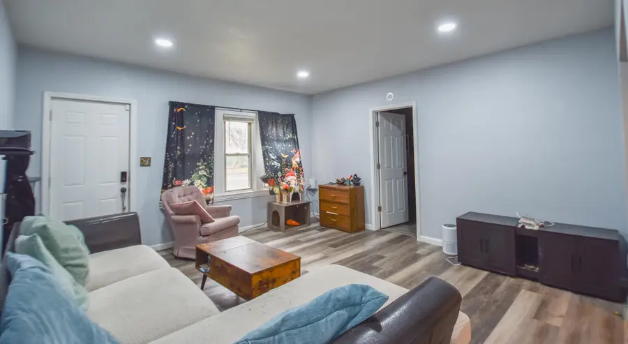 244 Parkway Drive, Battle Creek, MI 49037 - Image #2