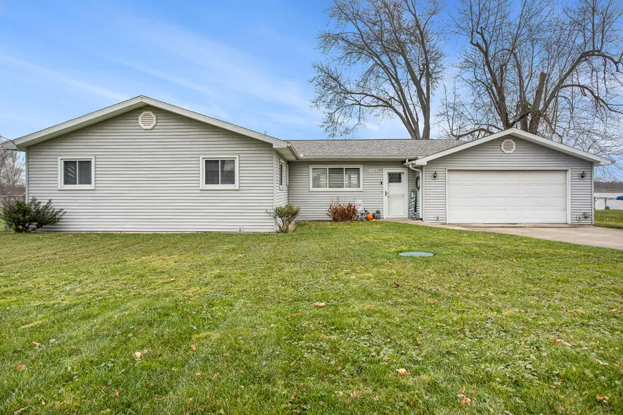 1102 Oliverda Road, Sherwood, MI 49089 - Image #2