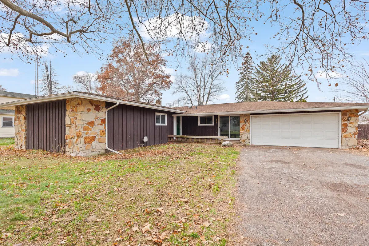 407 Brenot Court, Blissfield, MI 49228 - Image #1