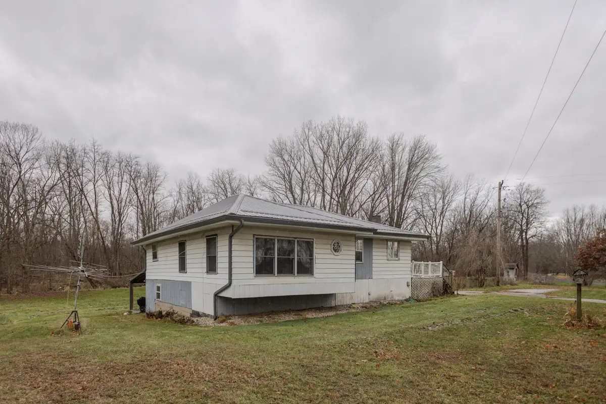 11102 S 34th Street, Vicksburg, MI 49097 - Image #1