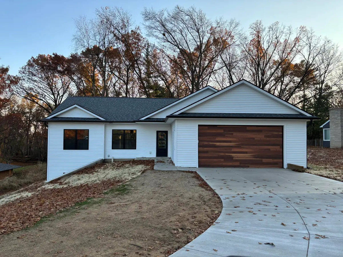 1001 W Kilgore Road, Portage, MI 49024 - Image #1