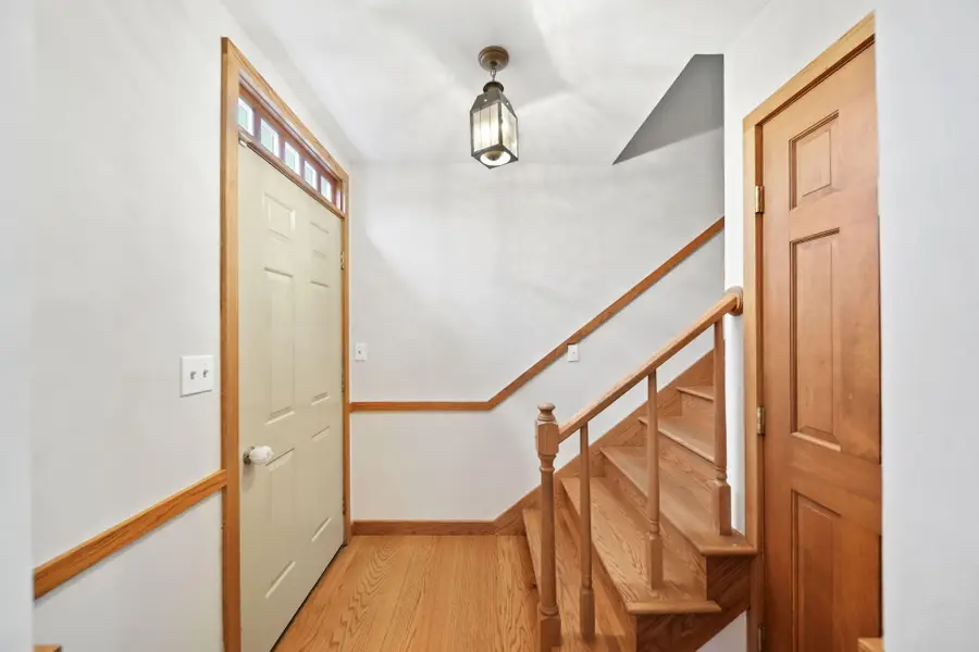 1544 Brookfield Court, Adrian, MI 49221 - Image #3