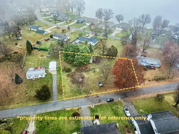 18 & 19 Elizabeth Drive, Three Rivers, MI 49093