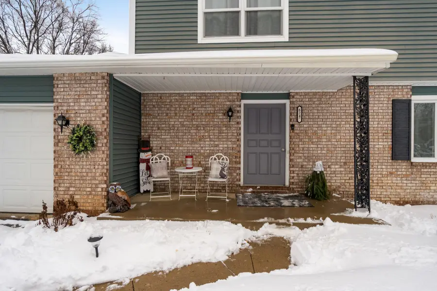6247 Mountie Way, Jackson, MI 49201 - Image #2