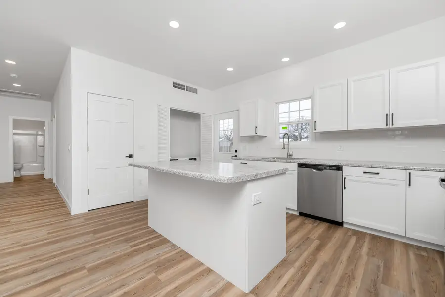 1002 Clausen Avenue, Three Rivers, MI 49093 - Image #3