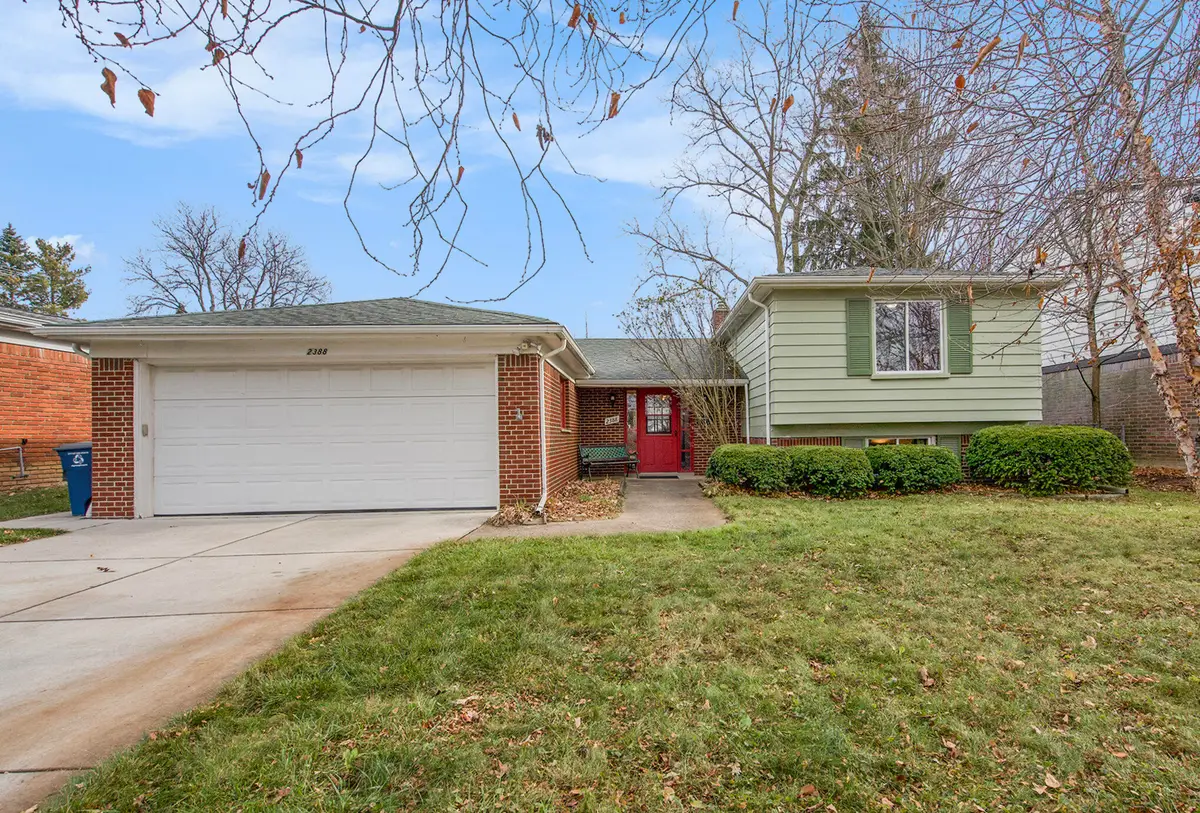 2388 Nixon Road, Ann Arbor, MI 48105 - Image #1