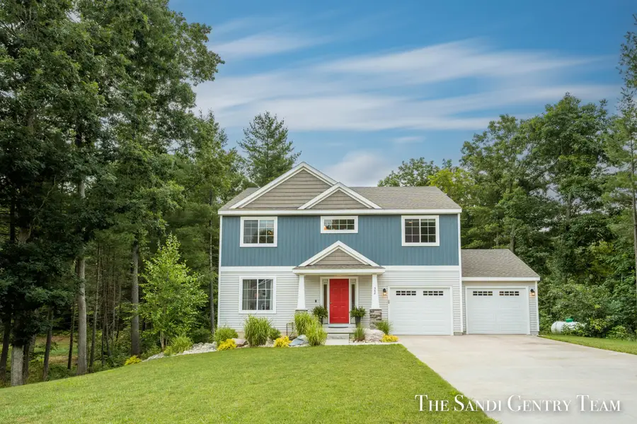 568 N River Hills Drive, Newaygo, MI 49337 - Image #2