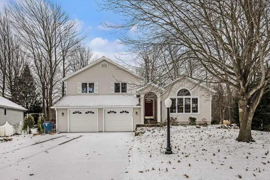 6468 Wildcreek Drive, Holland, MI 49423 - Image #2