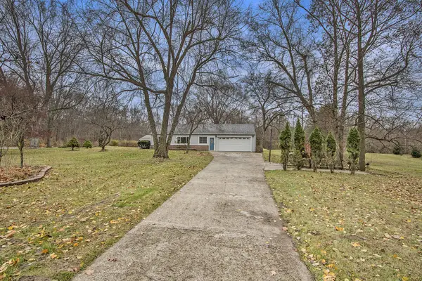 66017 Conrad Road, Edwardsburg, MI 49112