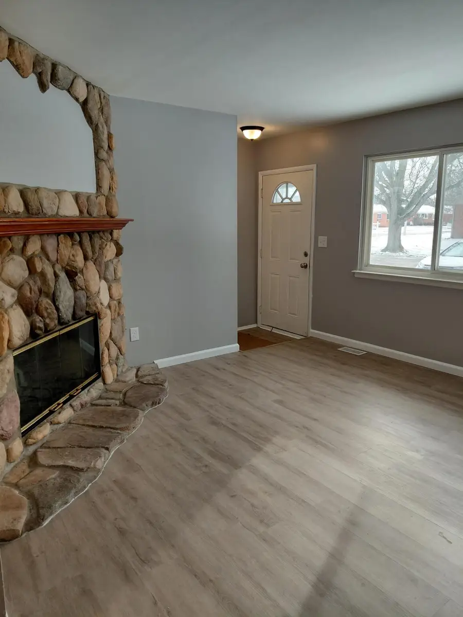 30966 Dover Avenue, Garden City, MI 48135 - Image #3