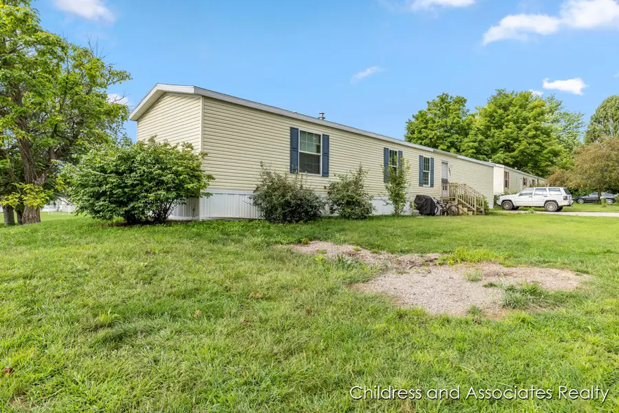 12811 Charles Drive, Wayland, MI 49348 - Image #2