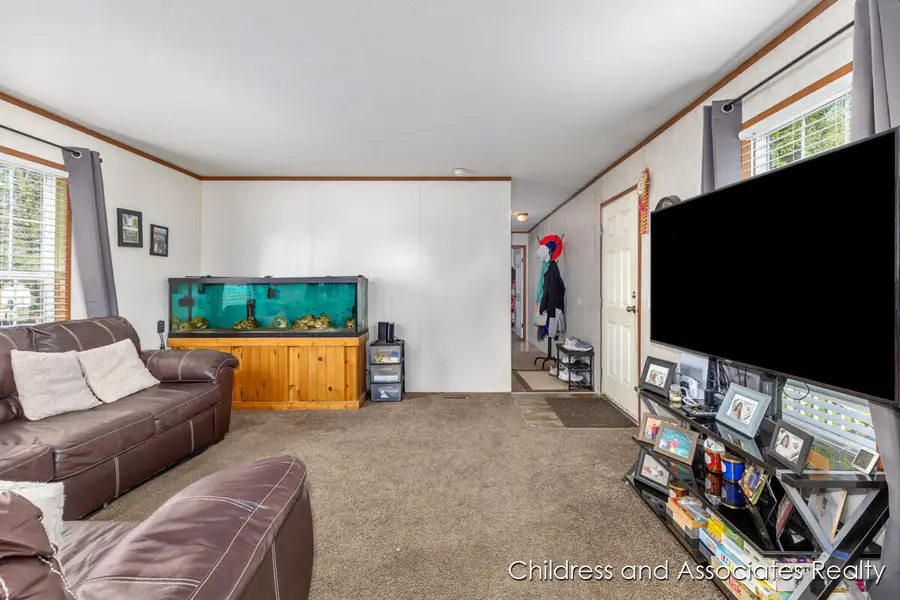 12811 Charles Drive, Wayland, MI 49348 - Image #3
