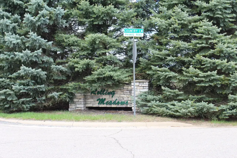 17105 Country Drive, Manchester, MI 48158 - Image #3