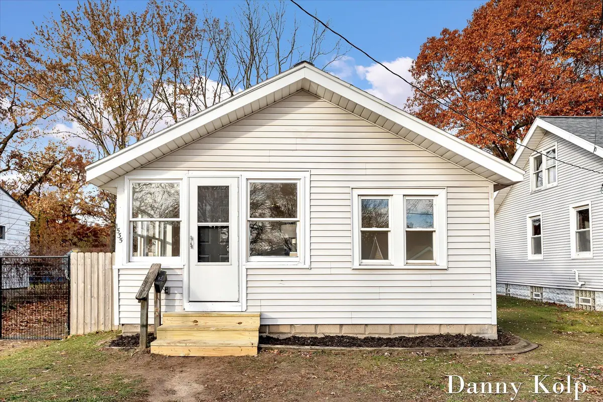 1535 Mason Street Ne, Grand Rapids, MI 49503 - Image #1