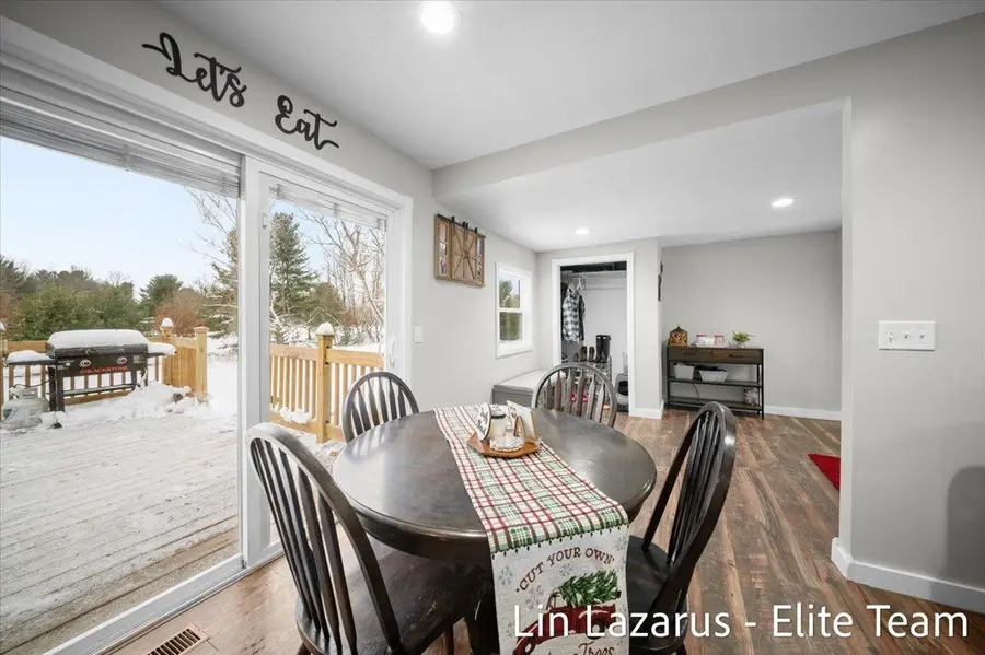 16381 W Howard City Edmore Road, Howard City, MI 49329 - Image #3