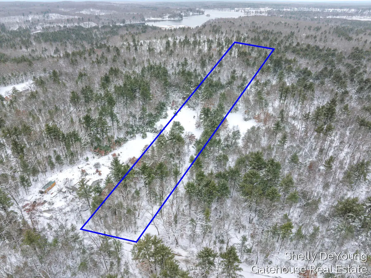 6007 S Cypress Avenue, Newaygo, MI 49337 - Image #1