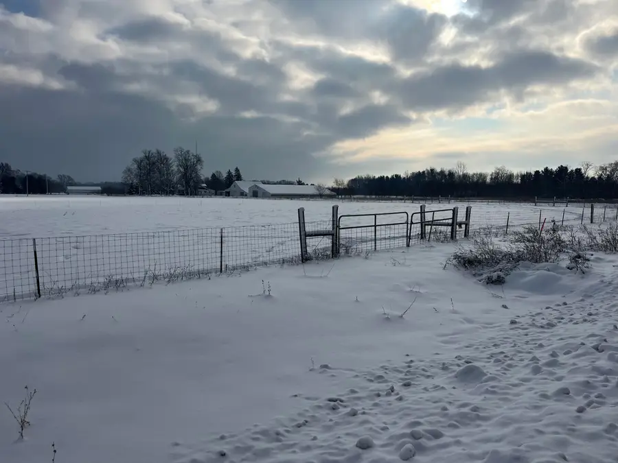 44872 Co Rd 374, Paw Paw, MI 49079 - Image #3