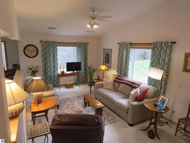 326 Woodside Circle #33, Cadillac, MI 49601 - Image #2