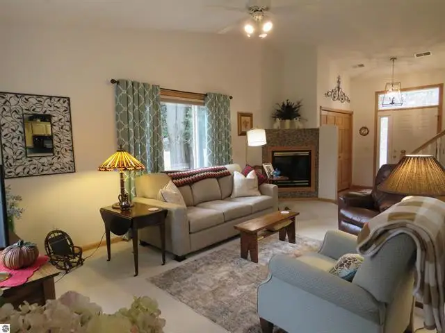326 Woodside Circle #33, Cadillac, MI 49601 - Image #3