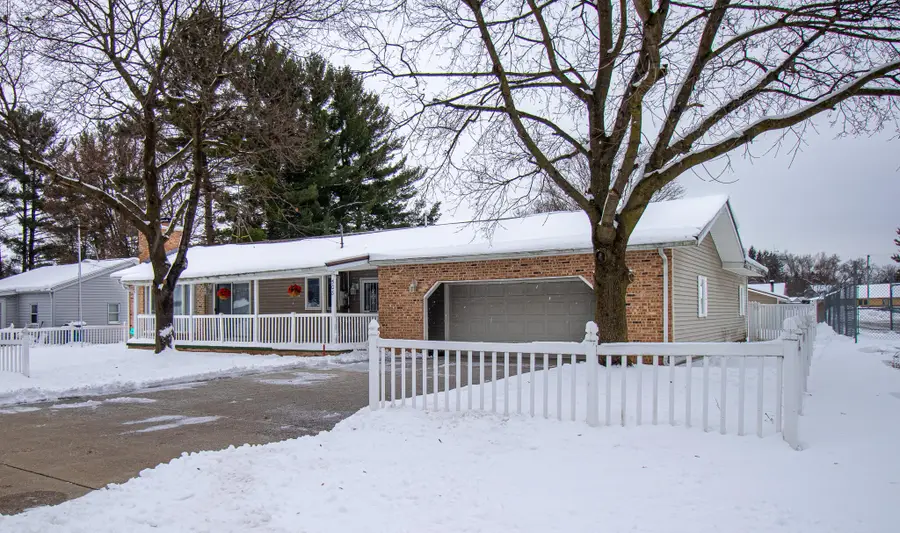 508 Emory Street, Howard City, MI 49329 - Image #2