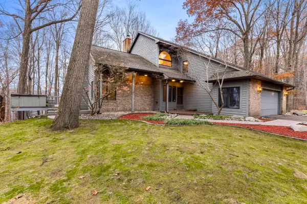 15833 E B Avenue, Augusta, MI 49012