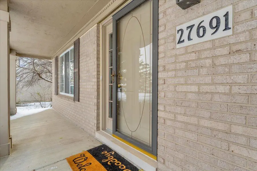 27691 Eldorado Place, Lathrup Village, MI 48076 - Image #3