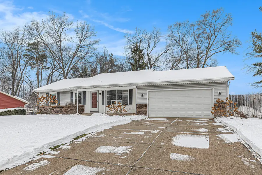 863 Beauford Street Se, Grand Rapids, MI 49508 - Image #2