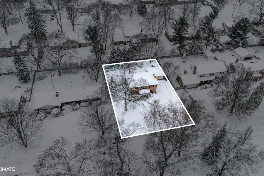 2616 Lomond Drive, Kalamazoo, MI 49008 - Image #3