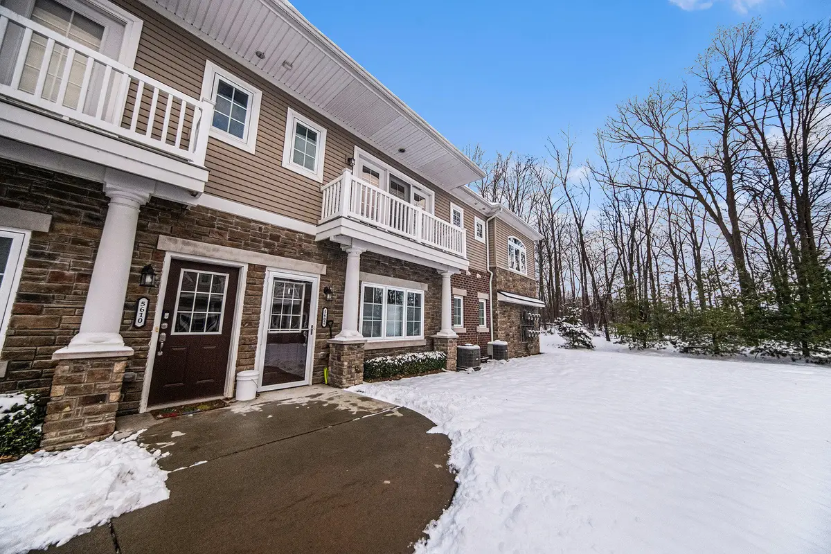 5610 Arbor Chase Drive, Ann Arbor, MI 48103 - Image #1