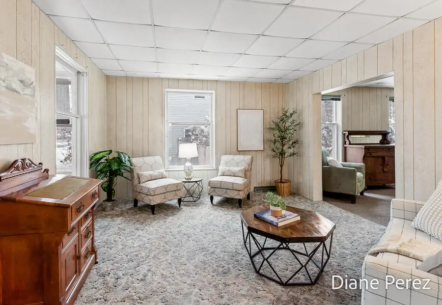 271 E 16th Street, Holland, MI 49423 - Image #2