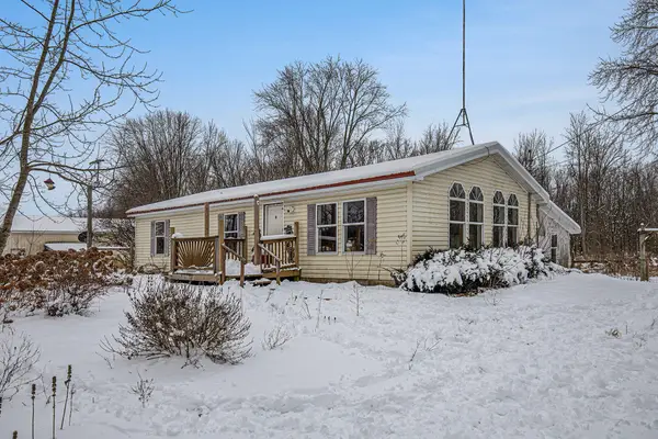 4010 S Brown Road, Sidney, MI 48885