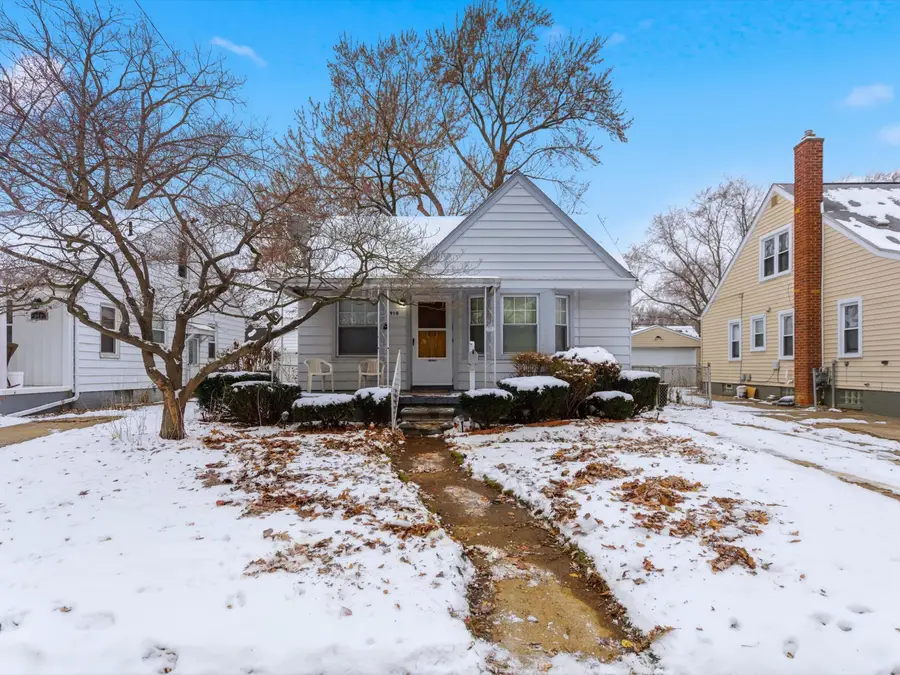 910 S Wilson Avenue, Royal Oak, MI 48067 - Image #2
