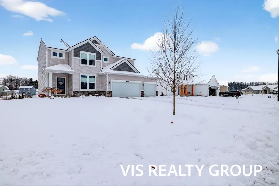 12965 Pine Glen Drive, Grand Haven, MI 49417 - Image #2