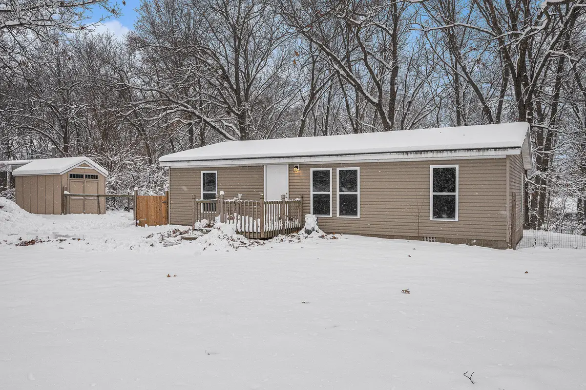 29394 Jewells Drive, Lawton, MI 49065 - Image #1
