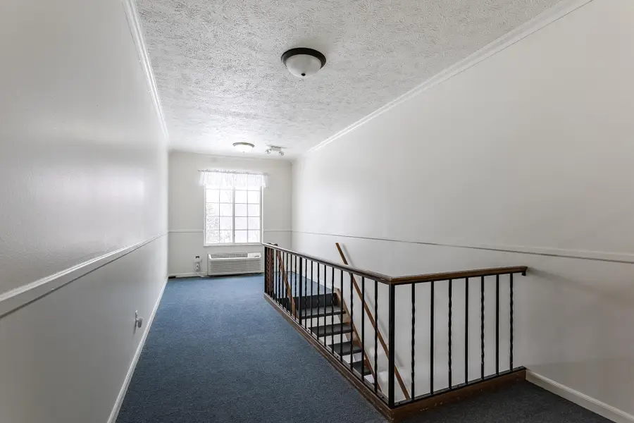 2207 Porter Street Sw, Wyoming, MI 49519 - Image #3