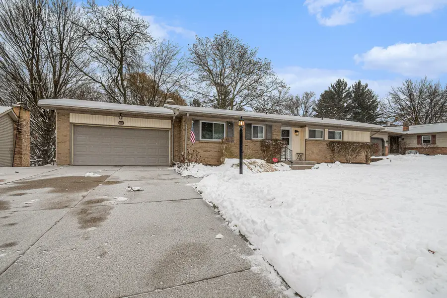 1717 Gentian Drive Se, Grand Rapids, MI 49508 - Image #2