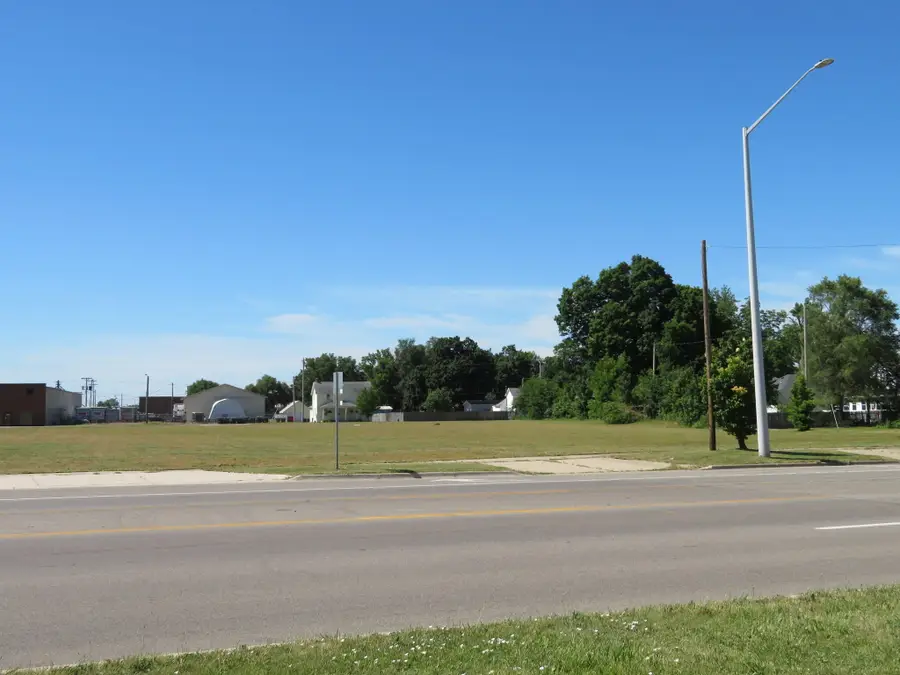 410 W Chicago Road, Sturgis, MI 49091 - Image #3