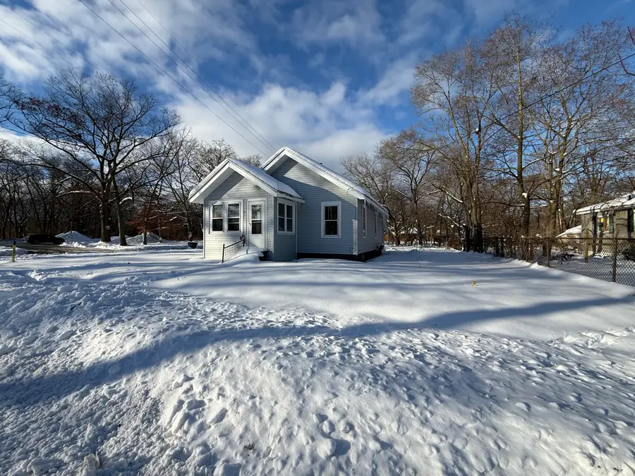 591 Mary Street, Muskegon, MI 49442 - Image #2