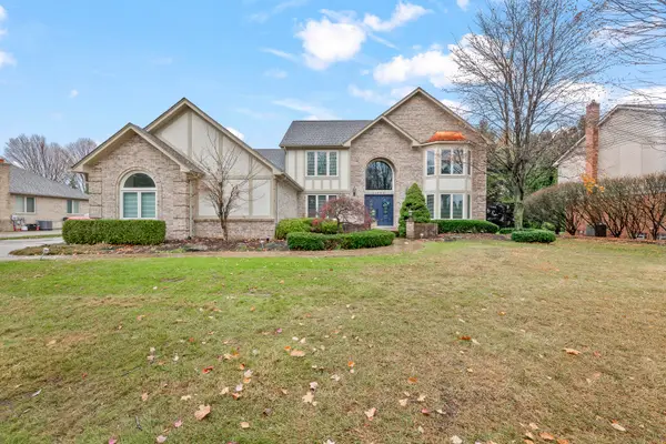 54880 Burlington Drive, Shelby Twp, MI 48315