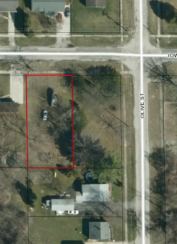 2062 Iowa Avenue, Saginaw, MI 48601